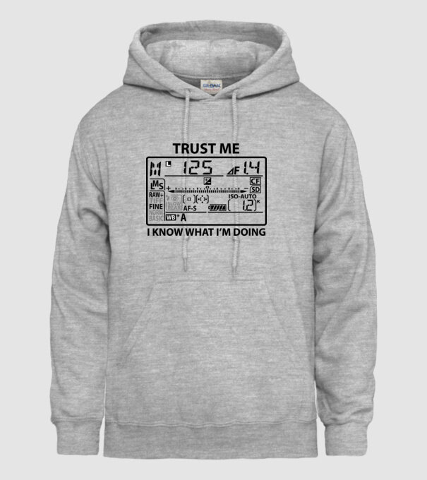 Trust me i'm a photographer model gri pe tricou