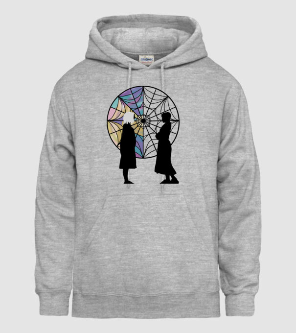 Wednesday and Enid model gri pe tricou