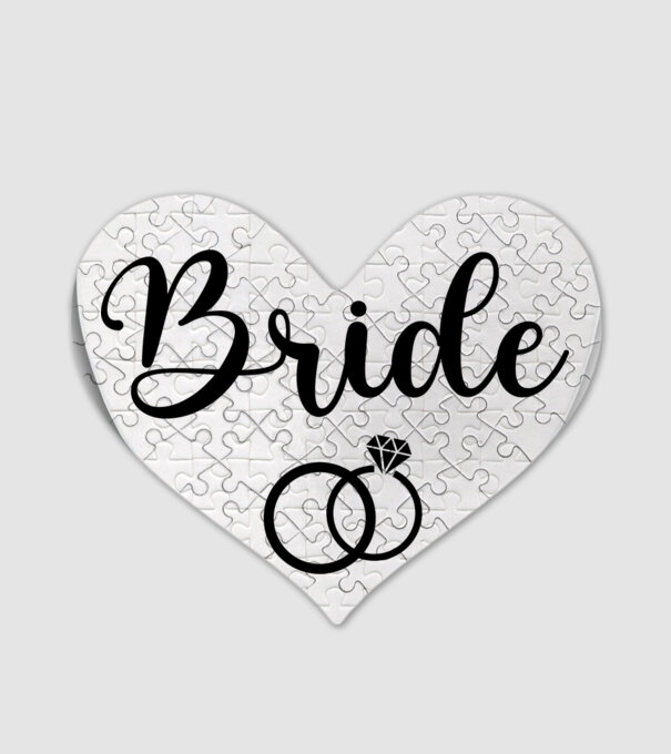 Bride model alb pe tricou