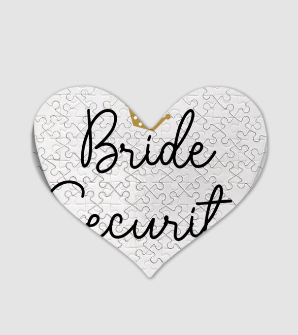 Bride Security model alb pe tricou