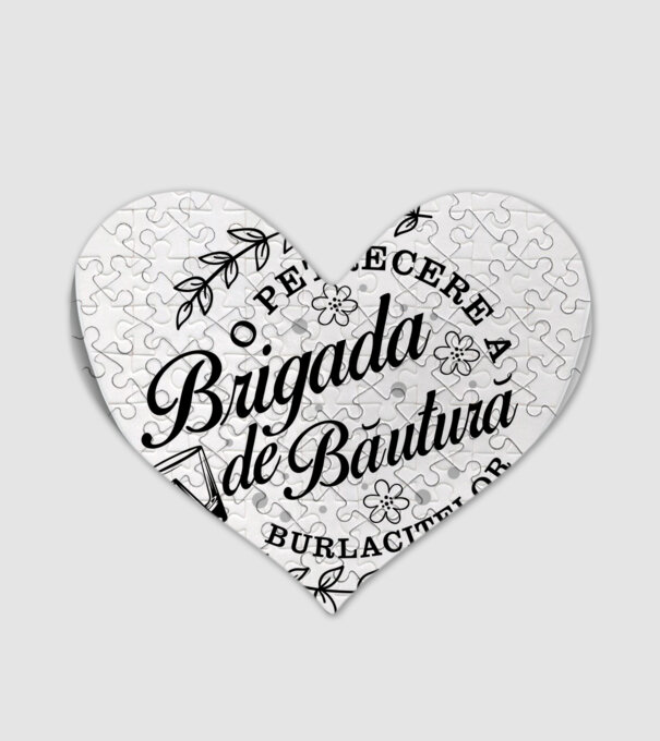 Brigada de băutură model alb pe tricou