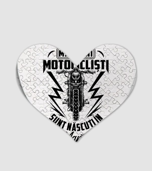 Cei mai buni motocicliști sunt născuți în Martie model alb pe tricou