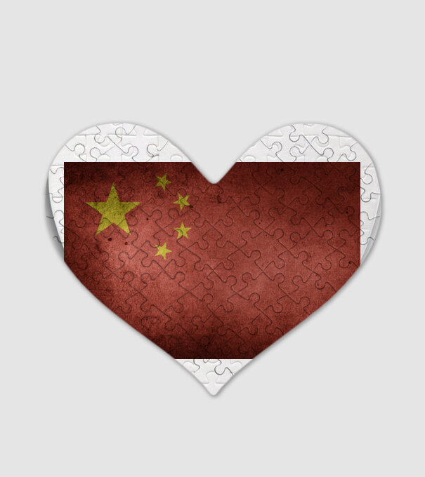 CHINA model alb pe tricou