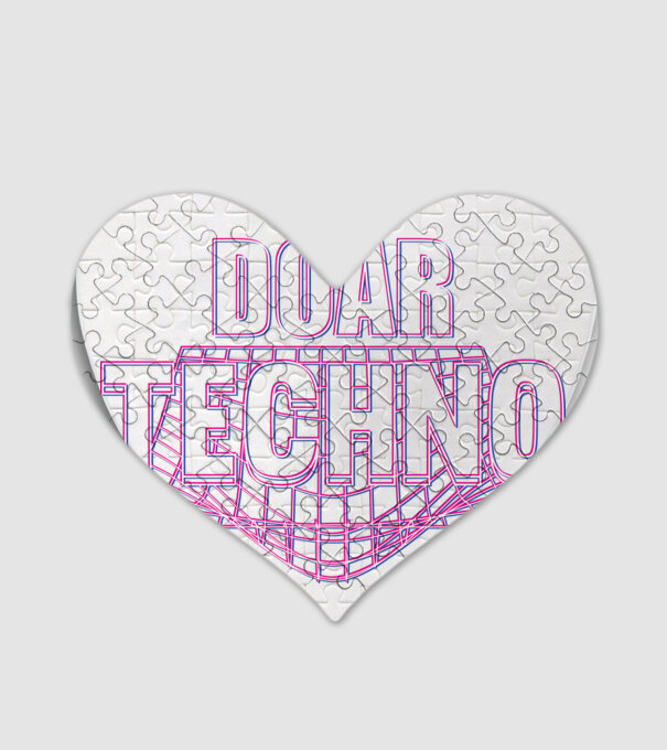 Doar techno model alb pe tricou