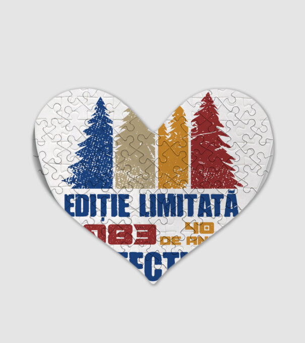 Ediție limitată 1983 - 40 de ani de perfecțiune model alb pe tricou