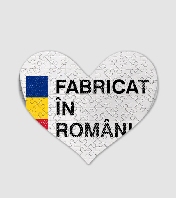 Fabricat în România model alb pe tricou
