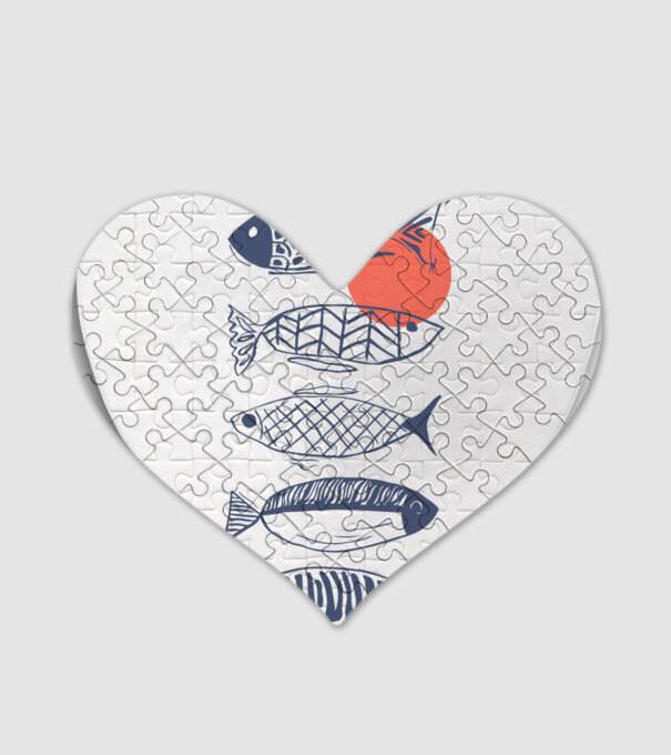 Fish model alb pe tricou