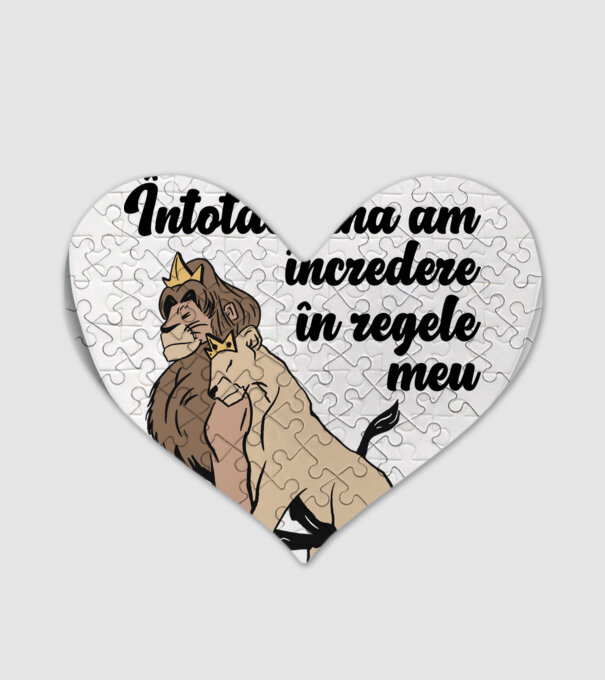 Întotdeauna am încredere în regele meu model alb pe tricou