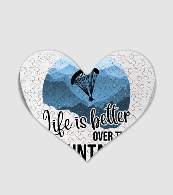 Life is better over the mountains model alb pe tricou