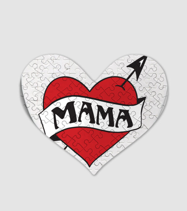 mama model alb pe tricou
