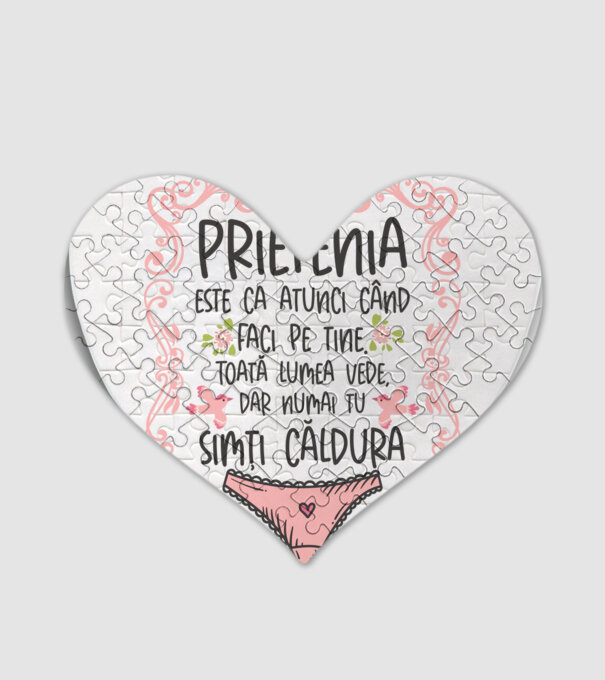 Prietenia este ca atunci când faci pe tine model alb pe tricou