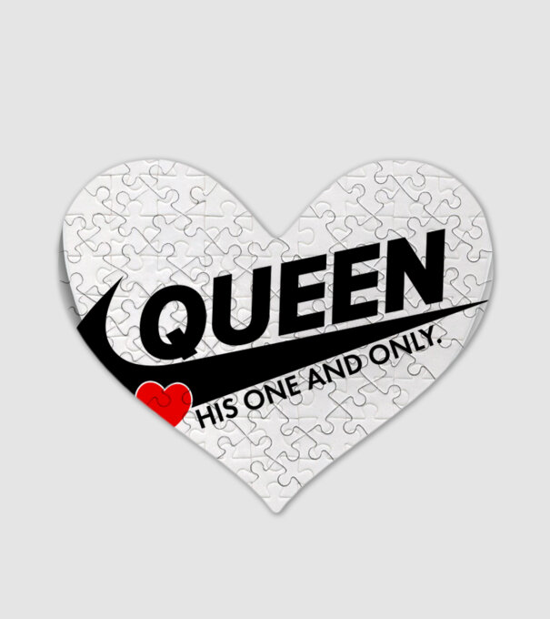 Queen model alb pe tricou