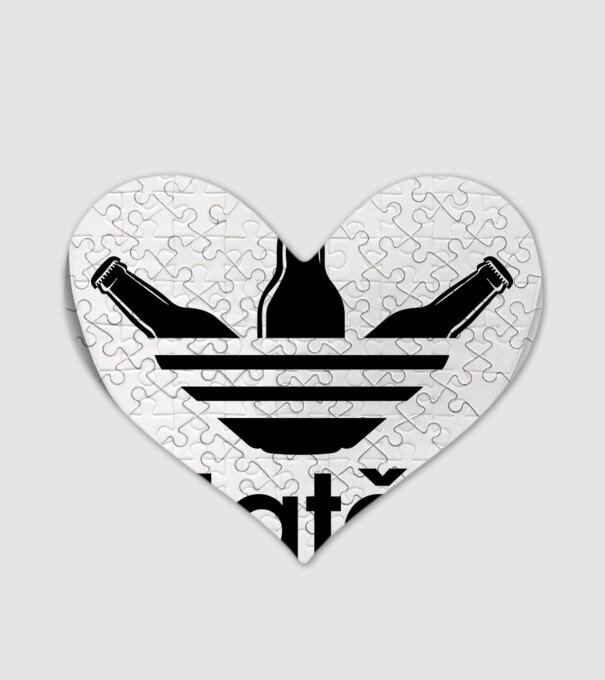 Tatadidas model alb pe tricou
