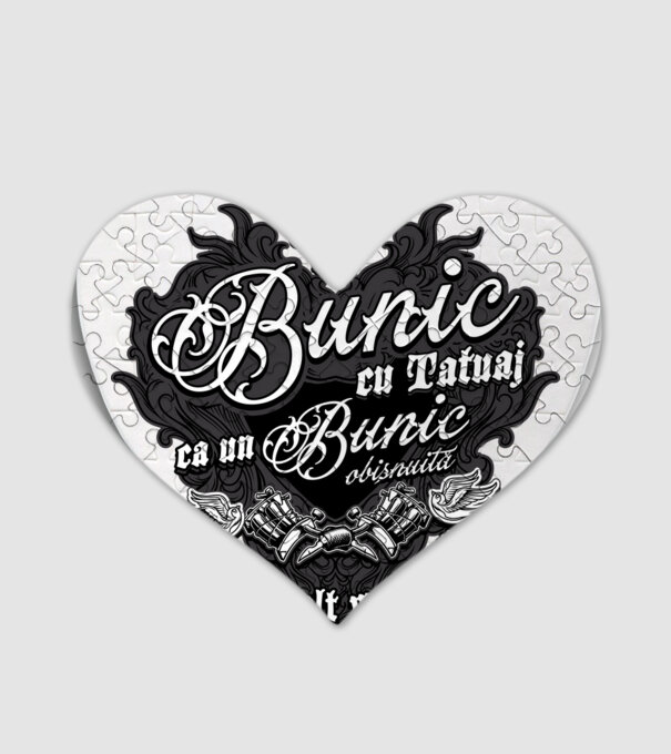 Sunt un bunic cu tatuaj, ca un bunic obișnuit, dar mult mai cool! model alb pe tricou