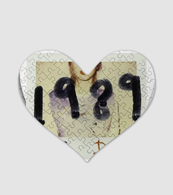Taylor Swift polaroid model alb pe tricou