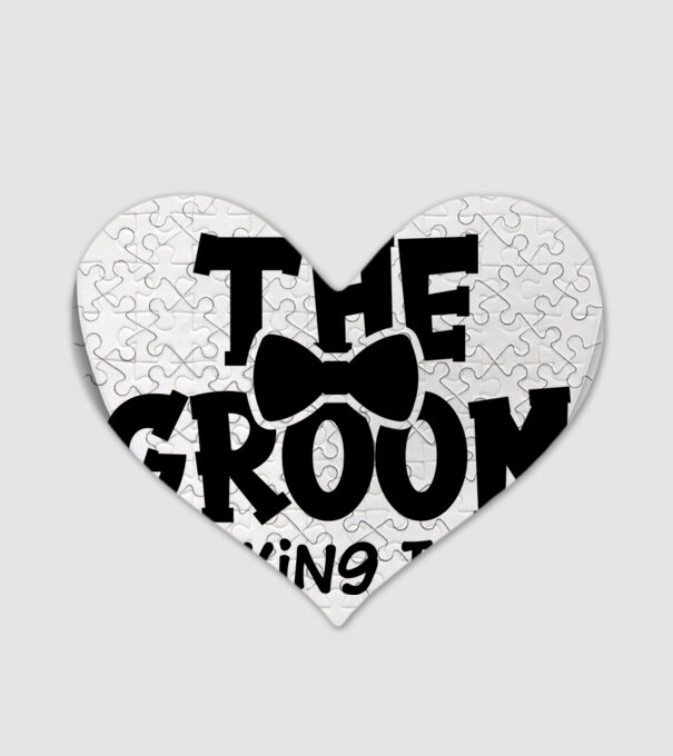 The Groom model alb pe tricou
