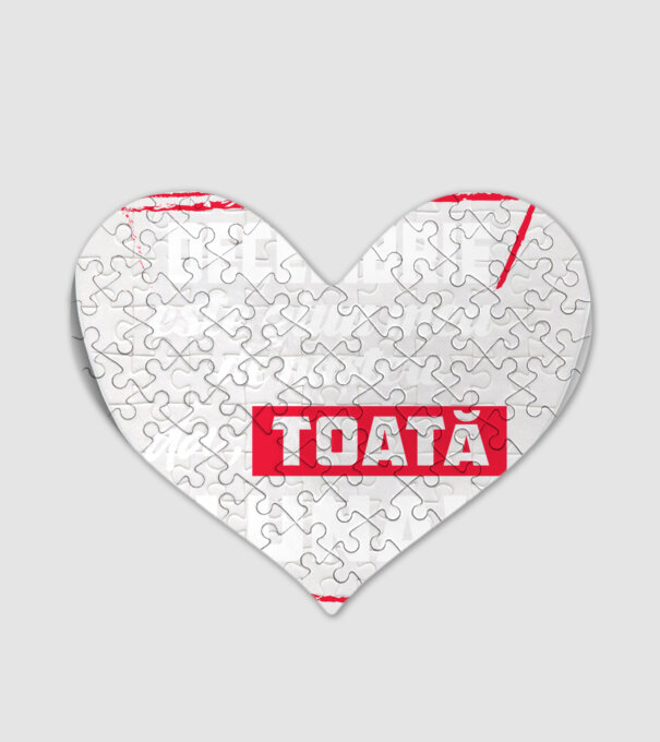 Toată luna DECEMBRIE model alb pe tricou