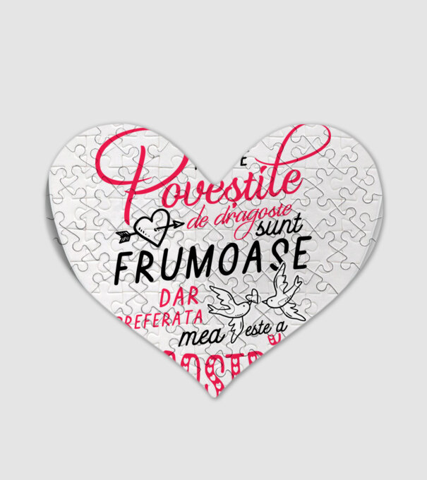 Toate poveștile de dragoste sunt frumoase, dar preferata mea este a noastră model alb pe tricou
