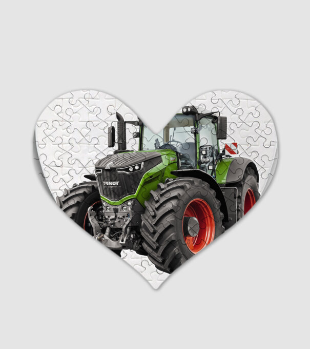 TRACTOR model alb pe tricou