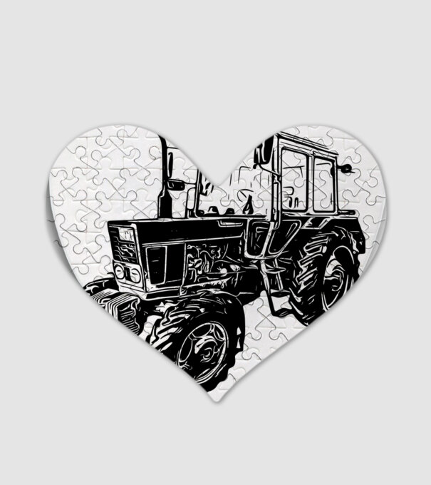 TRACTOR model alb pe tricou