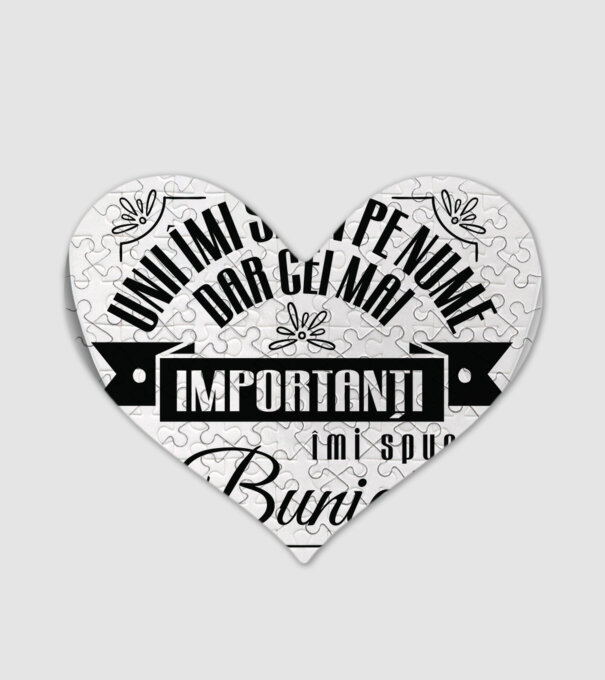 Unii îmi spun pe nume, dar cei mai importanți îmi spun bunică model alb pe tricou