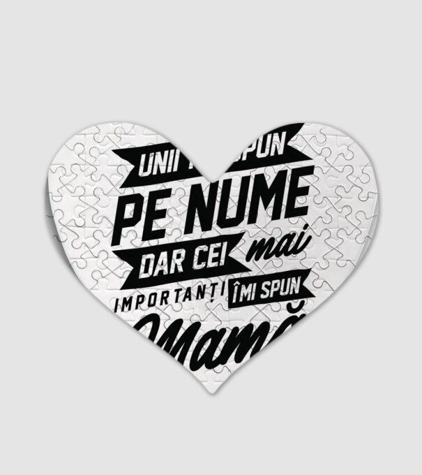 Unii îmi spun pe nume, dar cei mai importanți îmi spun mamă model alb pe tricou