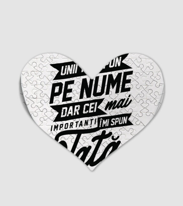 Unii îmi spun pe nume, dar cei mai importanți îmi spun tată model alb pe tricou