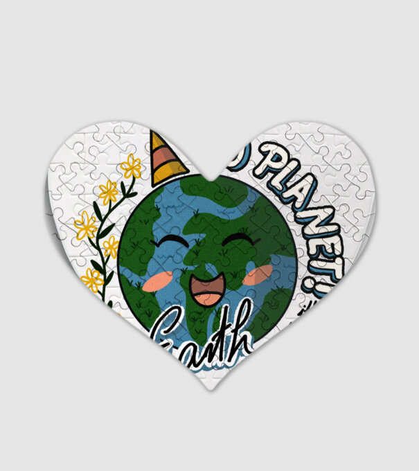 Go planet model alb pe tricou