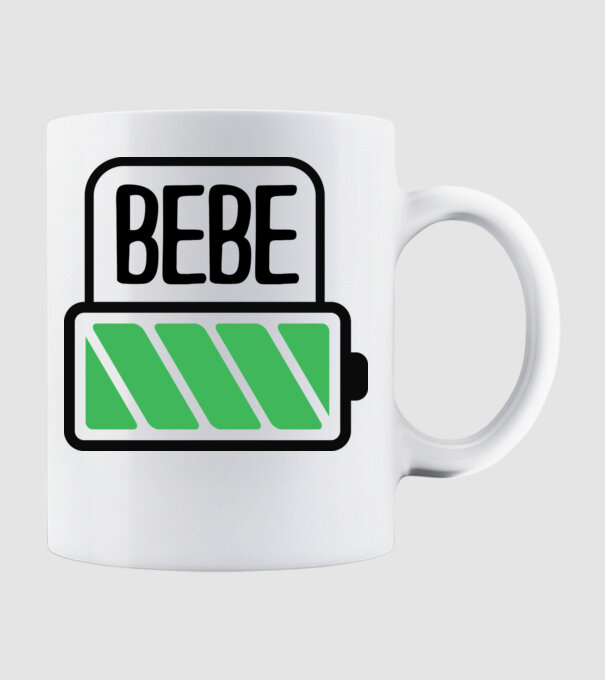 Bebe încărcat model alb pe tricou