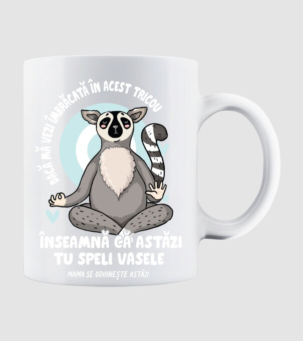 Dacă o vezi îmbrăcată în acest tricou, înseamnă că astăzi tu speli vasele. Mama se odihnește astăzi. model alb pe tricou