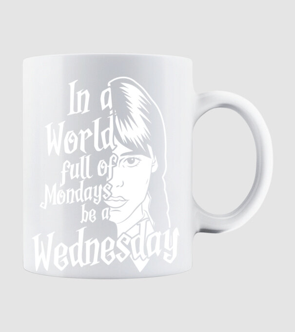 Be a Wednesday model alb pe tricou