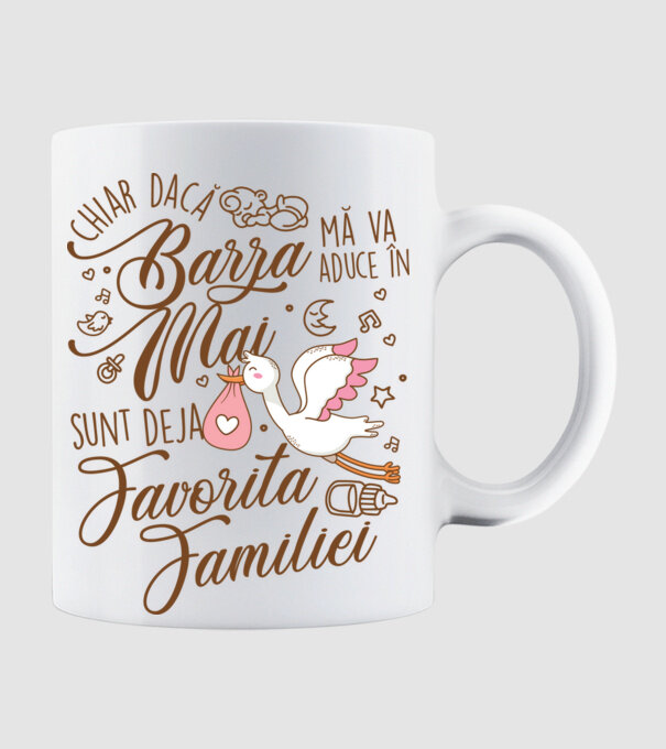 Favorita familiei MAI model alb pe tricou