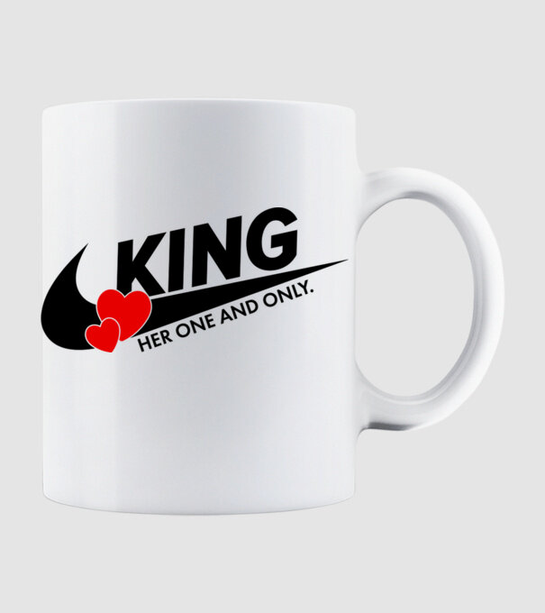 King model alb pe tricou