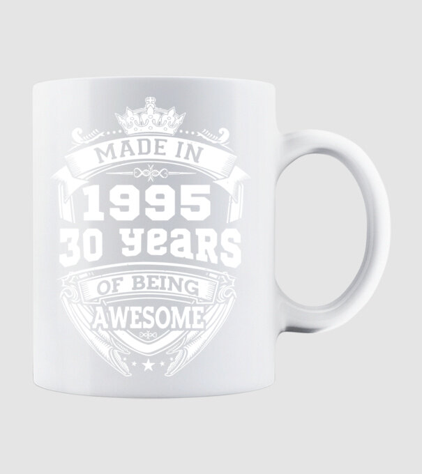 Made in awesome 1995 model alb pe tricou