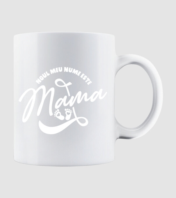 Noul meu nume este Mama model alb pe tricou