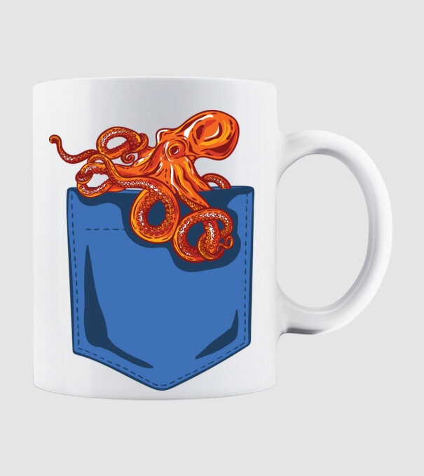 Octopus model alb pe tricou