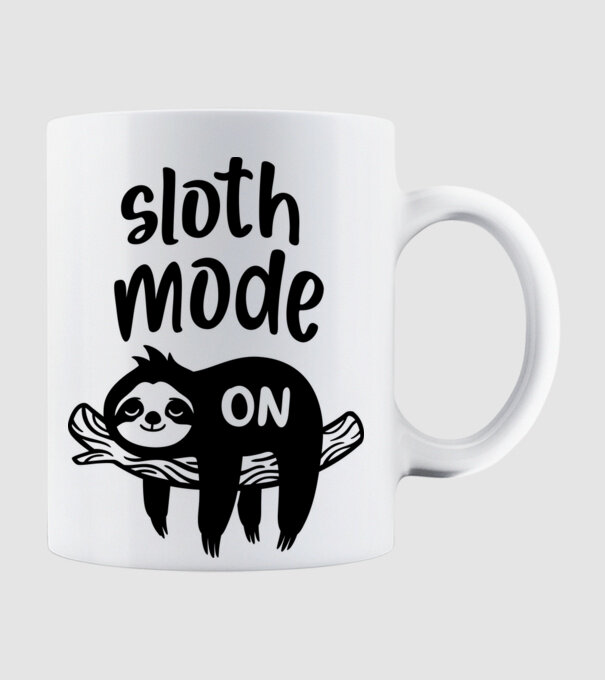 Sloth mode on model alb pe tricou