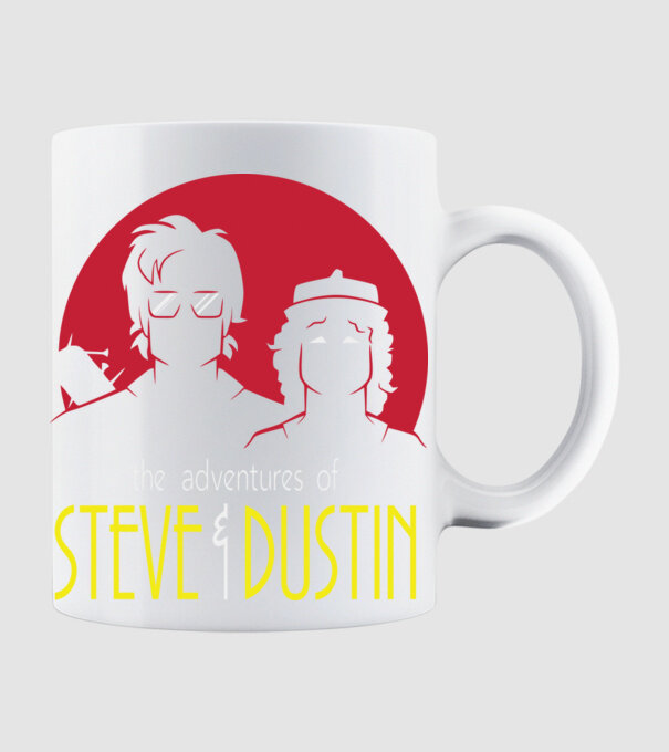 steve and dustin model alb pe tricou
