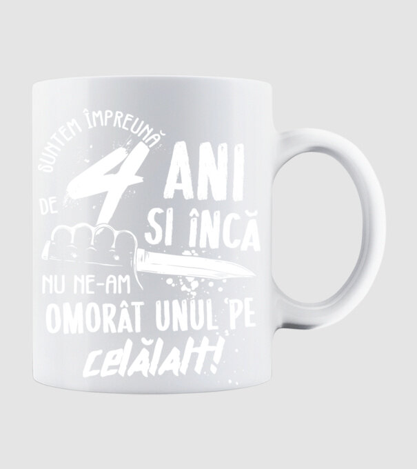 Suntem împreună de 4 ani model alb pe tricou
