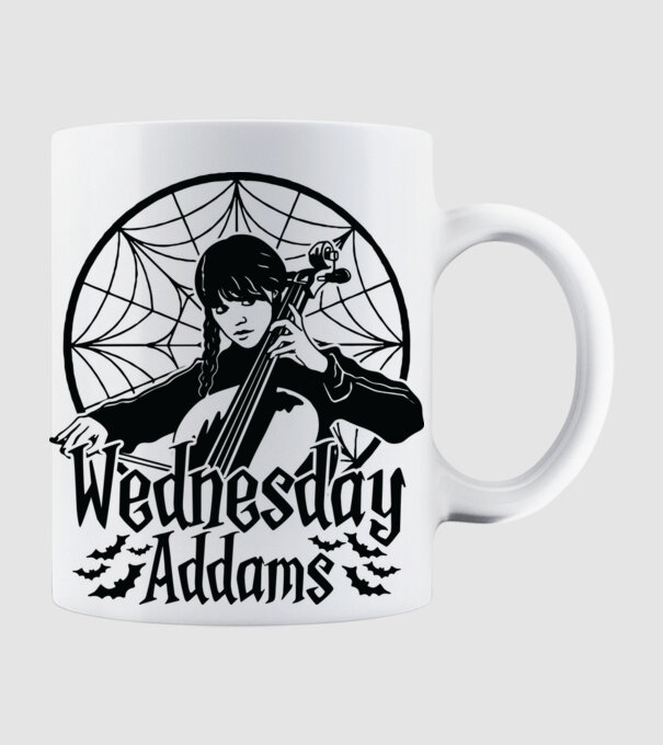Wednesday Window model alb pe tricou