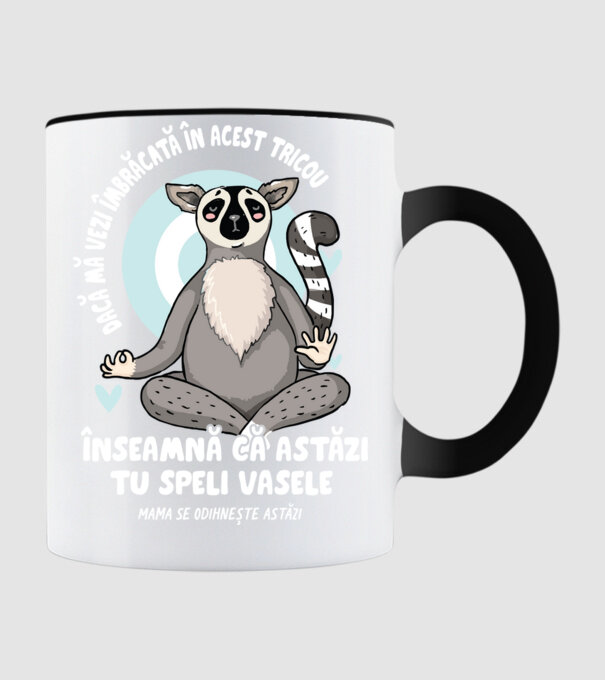 Dacă o vezi îmbrăcată în acest tricou, înseamnă că astăzi tu speli vasele. Mama se odihnește astăzi. model negru pe tricou