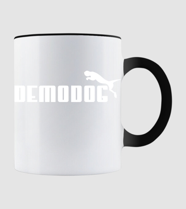 demodog logo model negru pe tricou