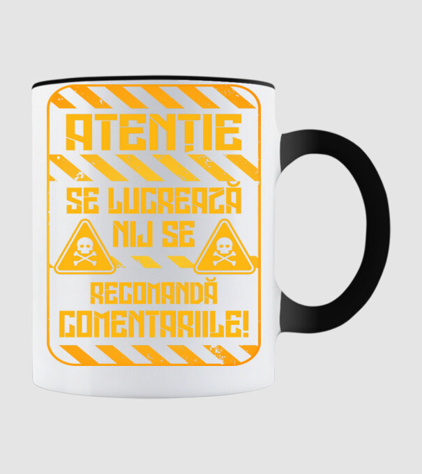 Nu se recomandă comentariile model negru pe tricou