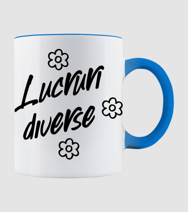 Lucruri diverse model albastru deschis pe tricou