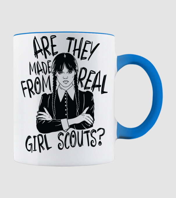 Are the made from real girl scouts model albastru deschis pe tricou