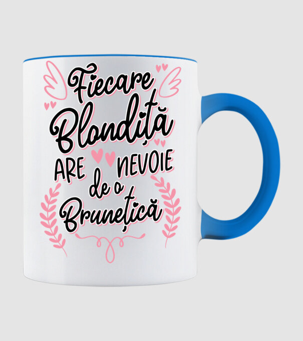 Fiecare blondiță are nevoie de o brunețică model albastru deschis pe tricou