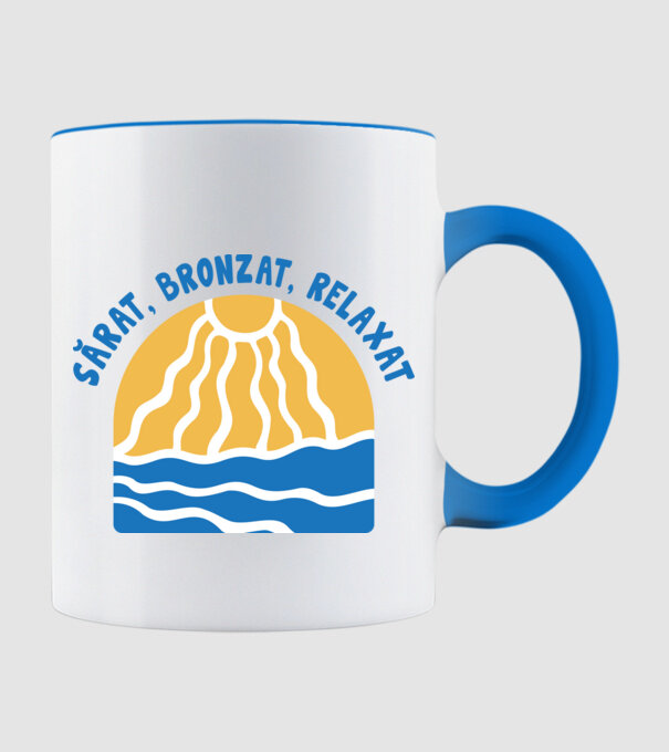 Sărat, bronzat, relaxat model albastru deschis pe tricou
