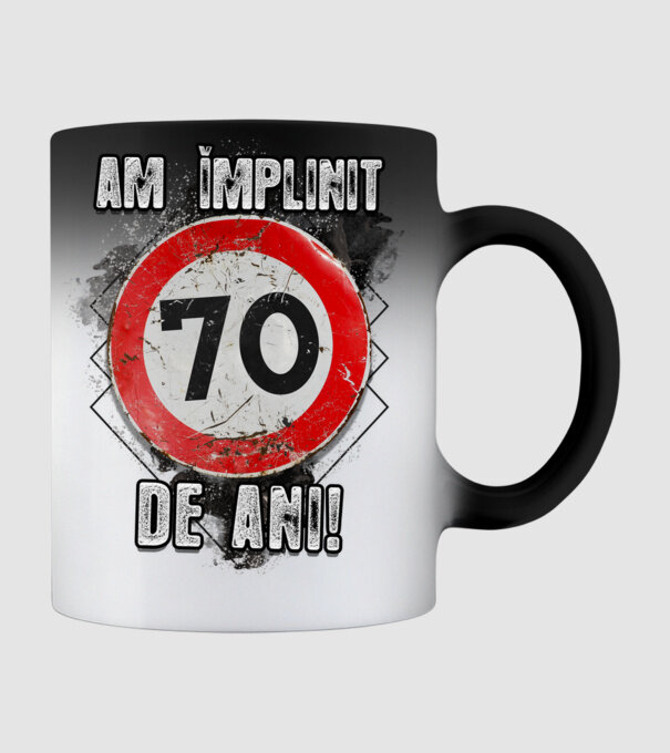 Am împlinit 70 de ani! model negru pe tricou