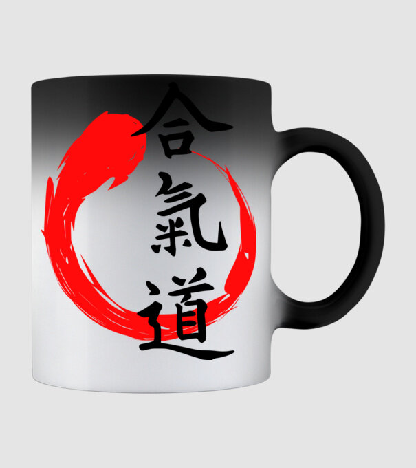 Aikido model negru pe tricou