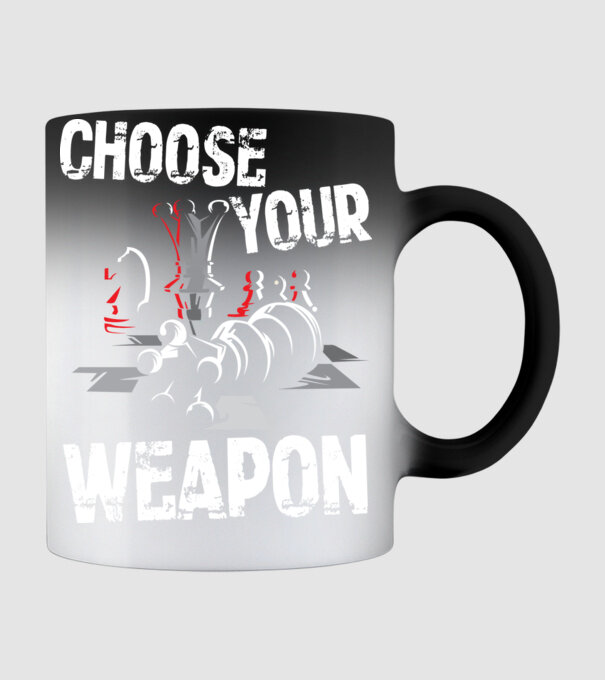 CHOOSE YOUR WEAPON model negru pe tricou